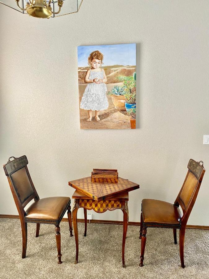 Artsy Home Close To Usafa With Fireplace And Patio Colorado Springs Eksteriør billede